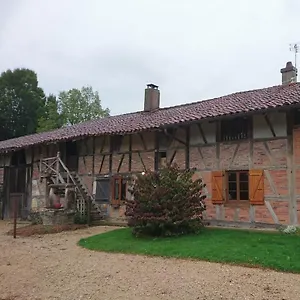 https://a-la-poularde-bb.hotels-rhonealpes.com