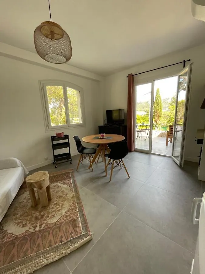 Home Cassis - Maison Julou - Piscine Chauffee France